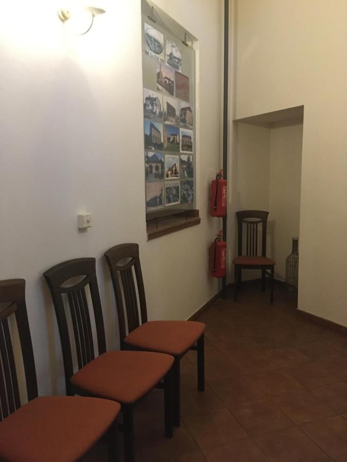 Penzion A Pivnice Varna Велка-Быстршице Экстерьер фото